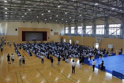 広く明るい新体育館